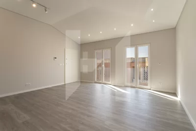 3 bedroom apartment for sale in Parede
